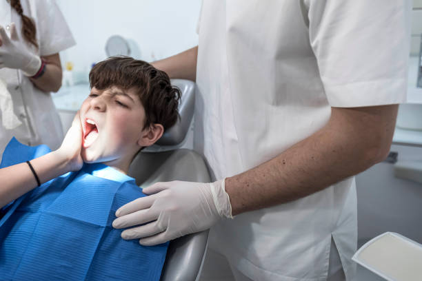Best Weekend Emergency Dentist in Sanatoga, PA